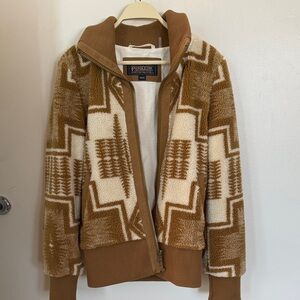 Pendleton Tan and Cream Geometric Pattern Jacket